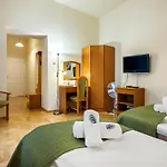 Kosmopolita Appart hôtel 3*