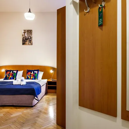 Kosmopolita 3* Krakau