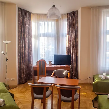 Hotel apartamentowy Kosmopolita