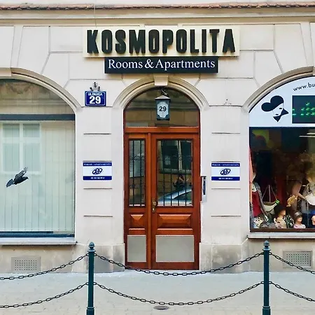 Kosmopolita Apartahotel 3*