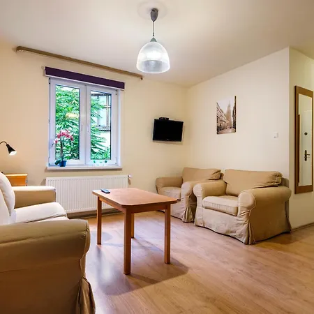 Apart Otel Kosmopolita 3*