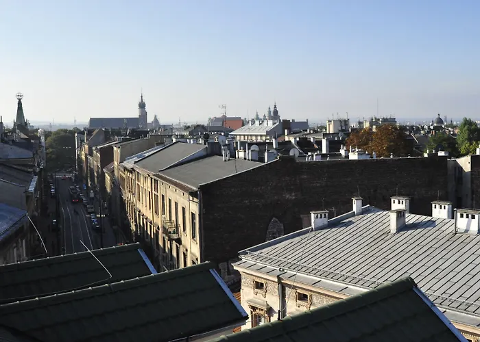 Kosmopolita Aparthotel 4*