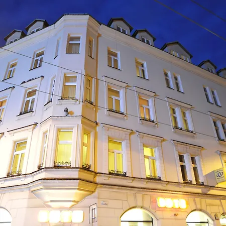 Kosmopolita Lejlighedshotel 3*